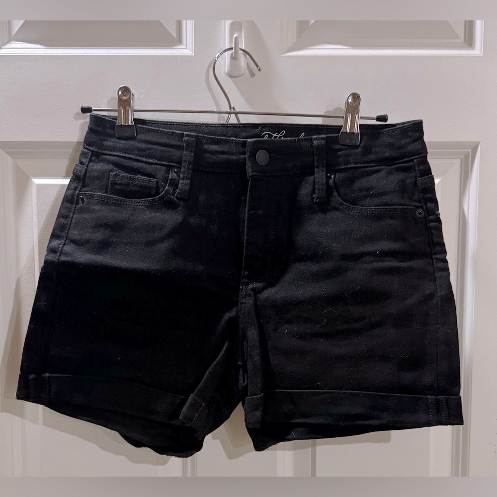 Universal Thread Black Denim Shorts